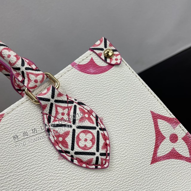 Lv路易威登2023專櫃新款OnTheGo小號手袋 LV帆布鋪陳淡雅手提肩背購物袋 M22976 ydh5099